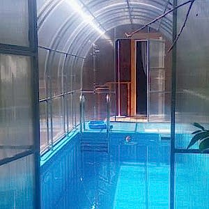 Стоимость бассейна размером 5х3х1,5м – 400 000 руб.